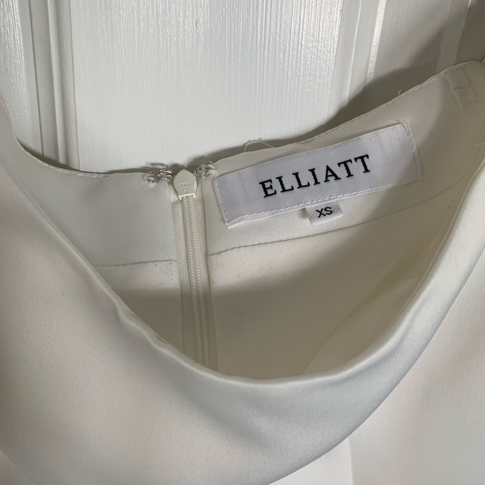 Elliatt Vida Dress - Picture 3 of 6